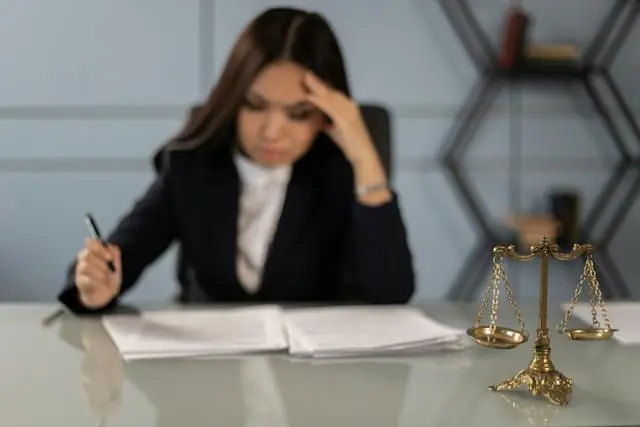 How to Find a Lawyer to Sue Another Lawyer
